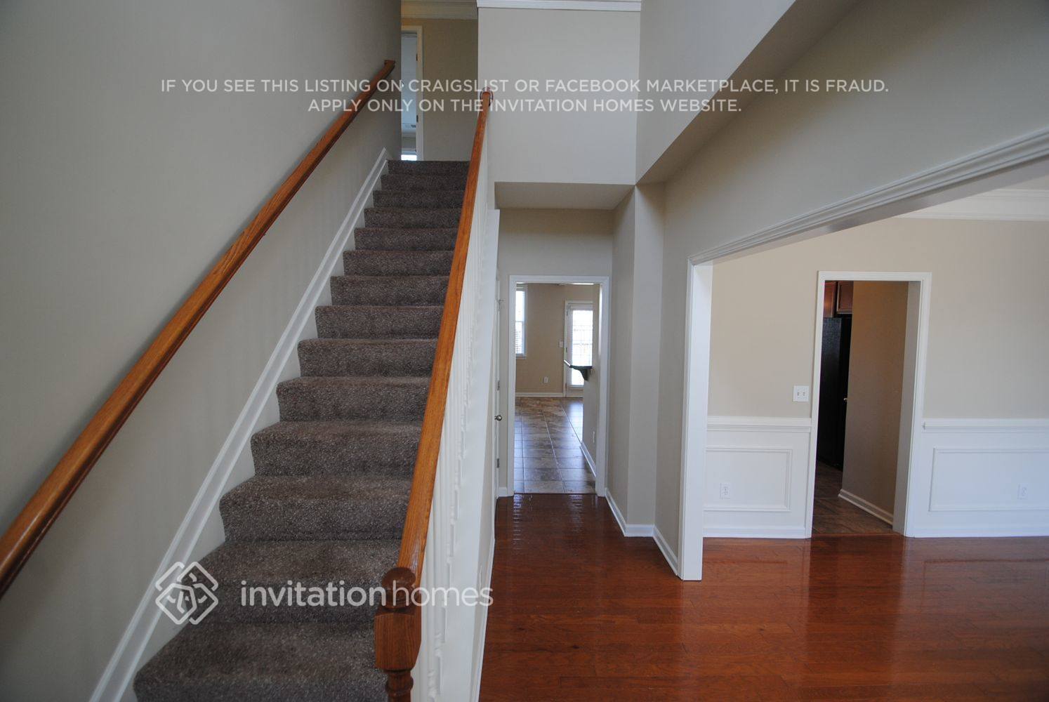 Building Photo - 706 Capri Ridge