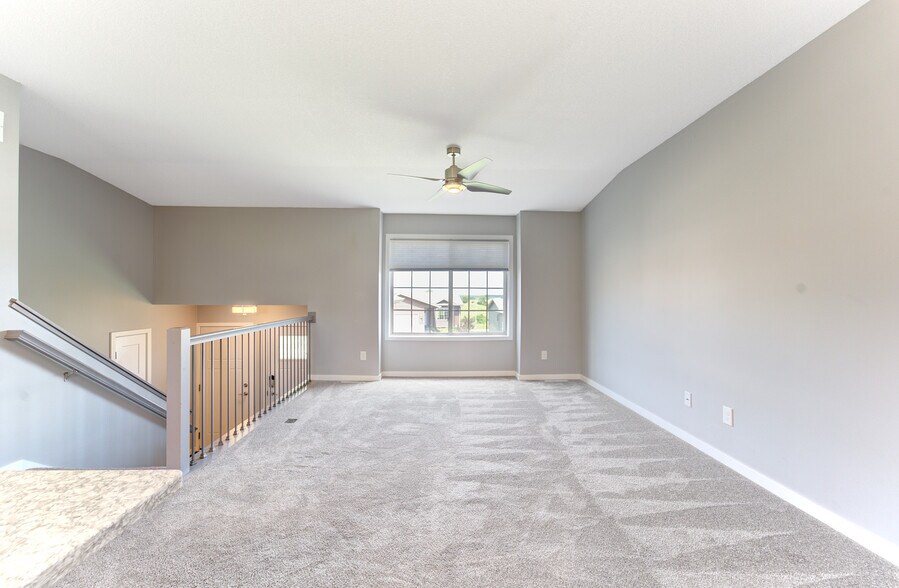 Building Photo - 3948 Orchardview Ln NW