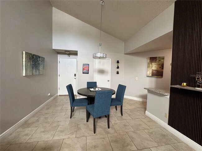 Building Photo - 3766 Southpointe Dr