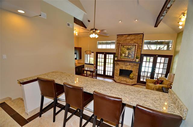 Building Photo - 5630 Spring Valley Rd