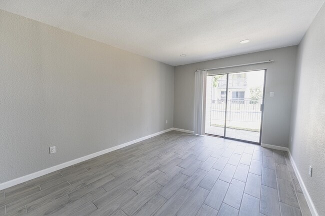 Building Photo - 13151 Walden Rd
