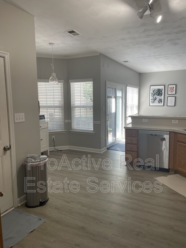 Building Photo - 5268 Pirata Pl