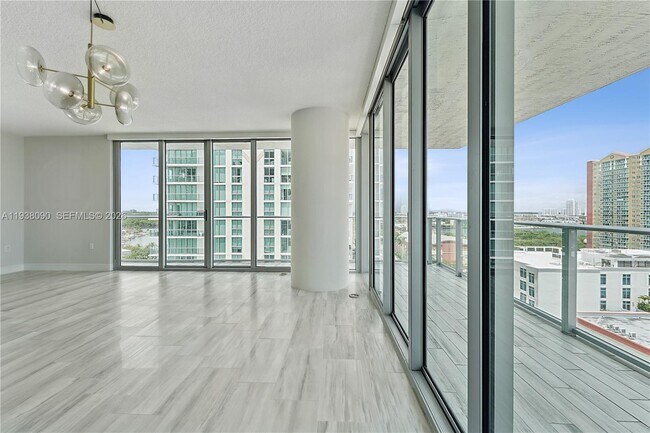 Building Photo - 300 Sunny Isles Blvd