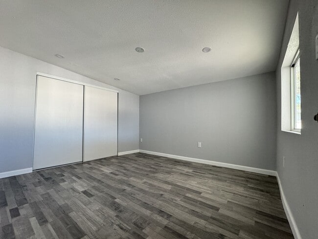 Building Photo - 32567 Southern Hills Ave