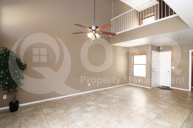 Building Photo - 710 S St Martin Dr