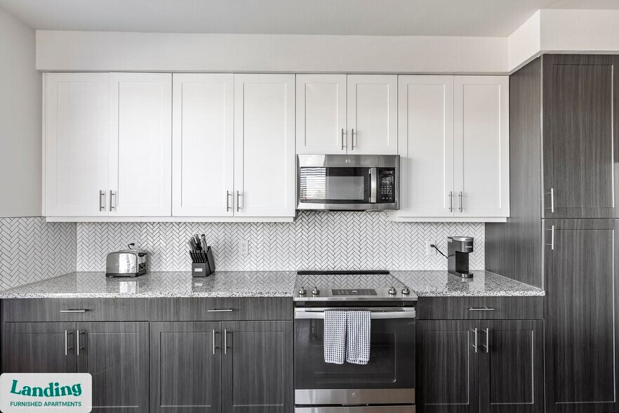 Building Photo - 2650 S McDonald St