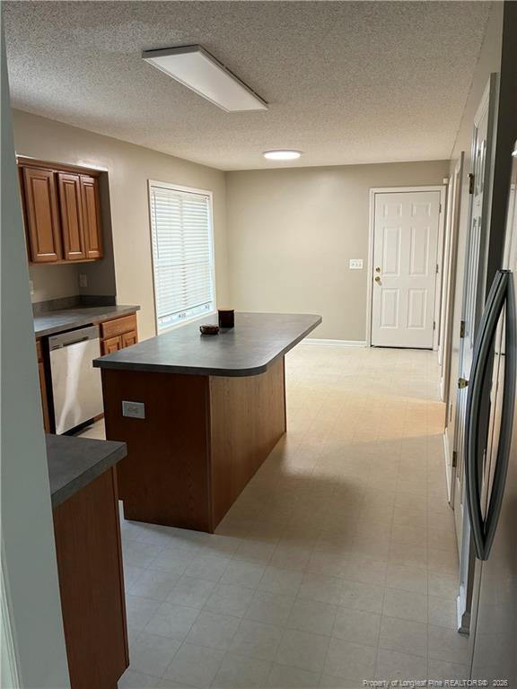 Building Photo - 120 Green Links Dr