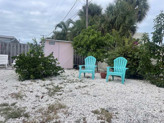 Spacious Fenced in Yard - 123 SE Sailfish Ln