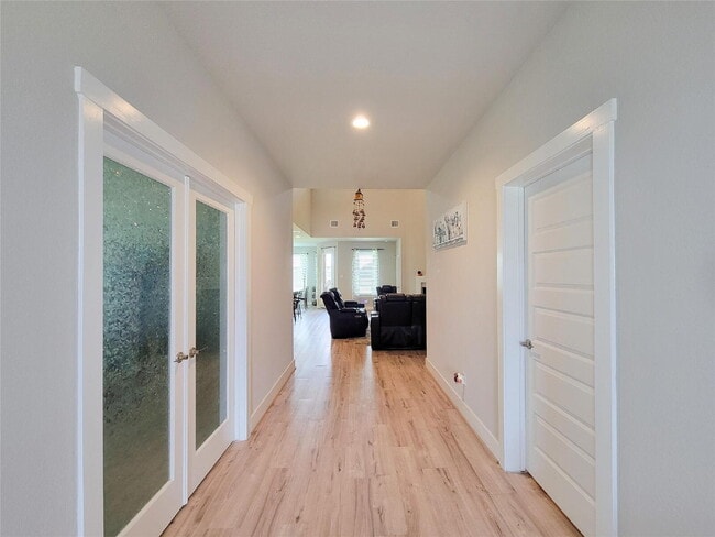 Building Photo - "Spacious 4-Bedroom Haven in Katy, TX with 3.5 Baths – Your Ideal Family Retreat Awaits!"