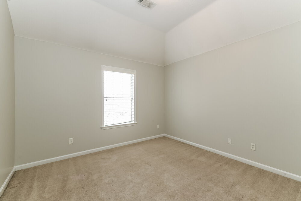 Building Photo - 10221 Carly Dr