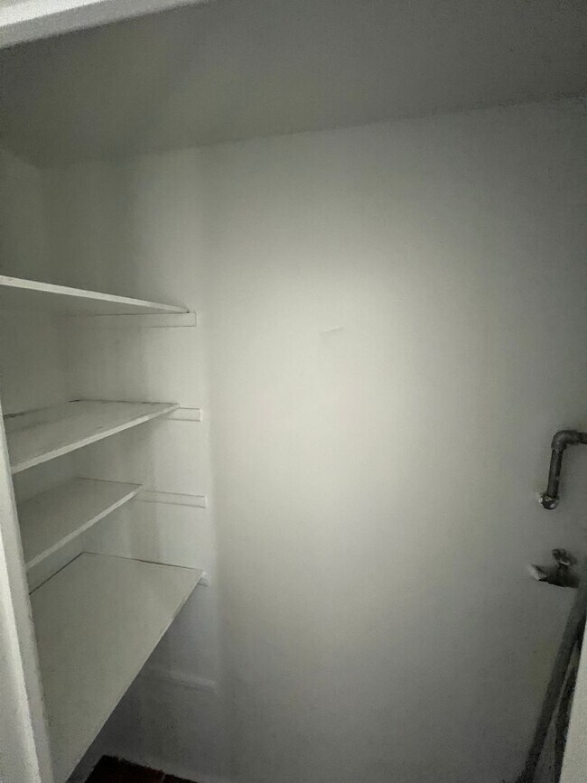 Building Photo - Parkland Duplex