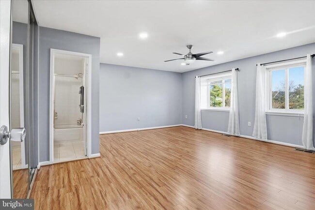 Building Photo - 4614 Conwell Dr