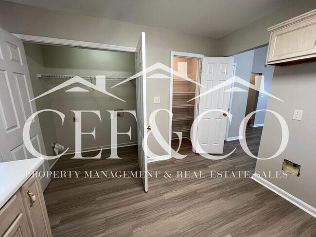 Building Photo - Lovely 3 bedroom 2.5 bath home located in Boiling Springs avaialable!