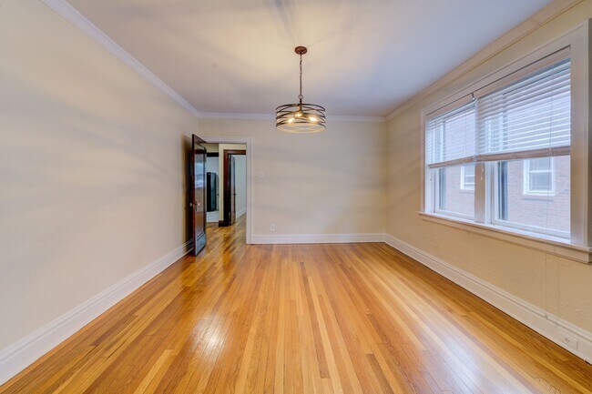 Building Photo - 7230 Forsyth Blvd