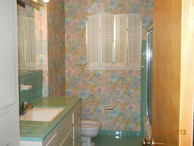 Building Photo - 8110 Bob White Dr