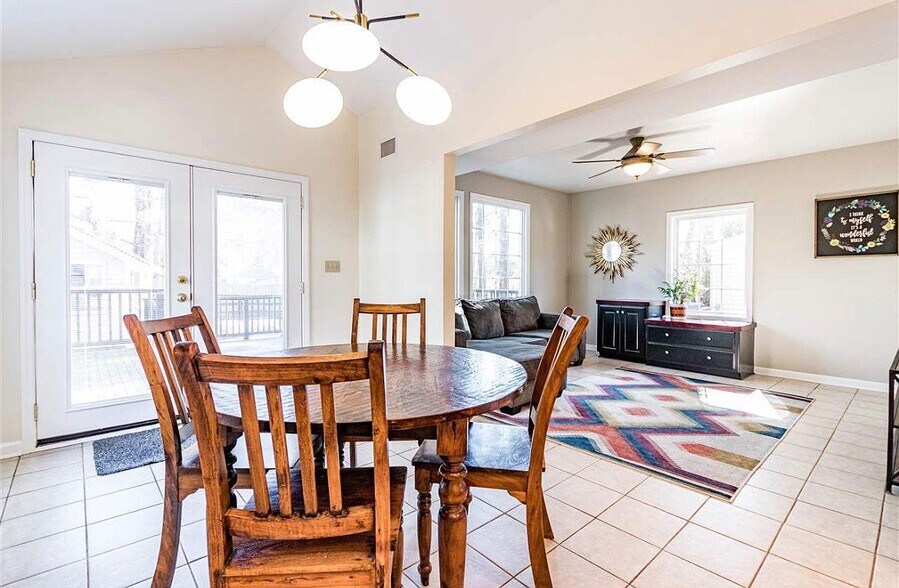 Building Photo - 6504 Hammersmith Dr