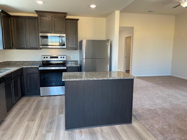 Building Photo - 10823 Jowart Ct