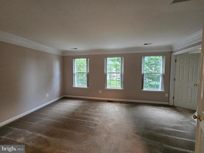 Building Photo - 832 Fox Den Rd
