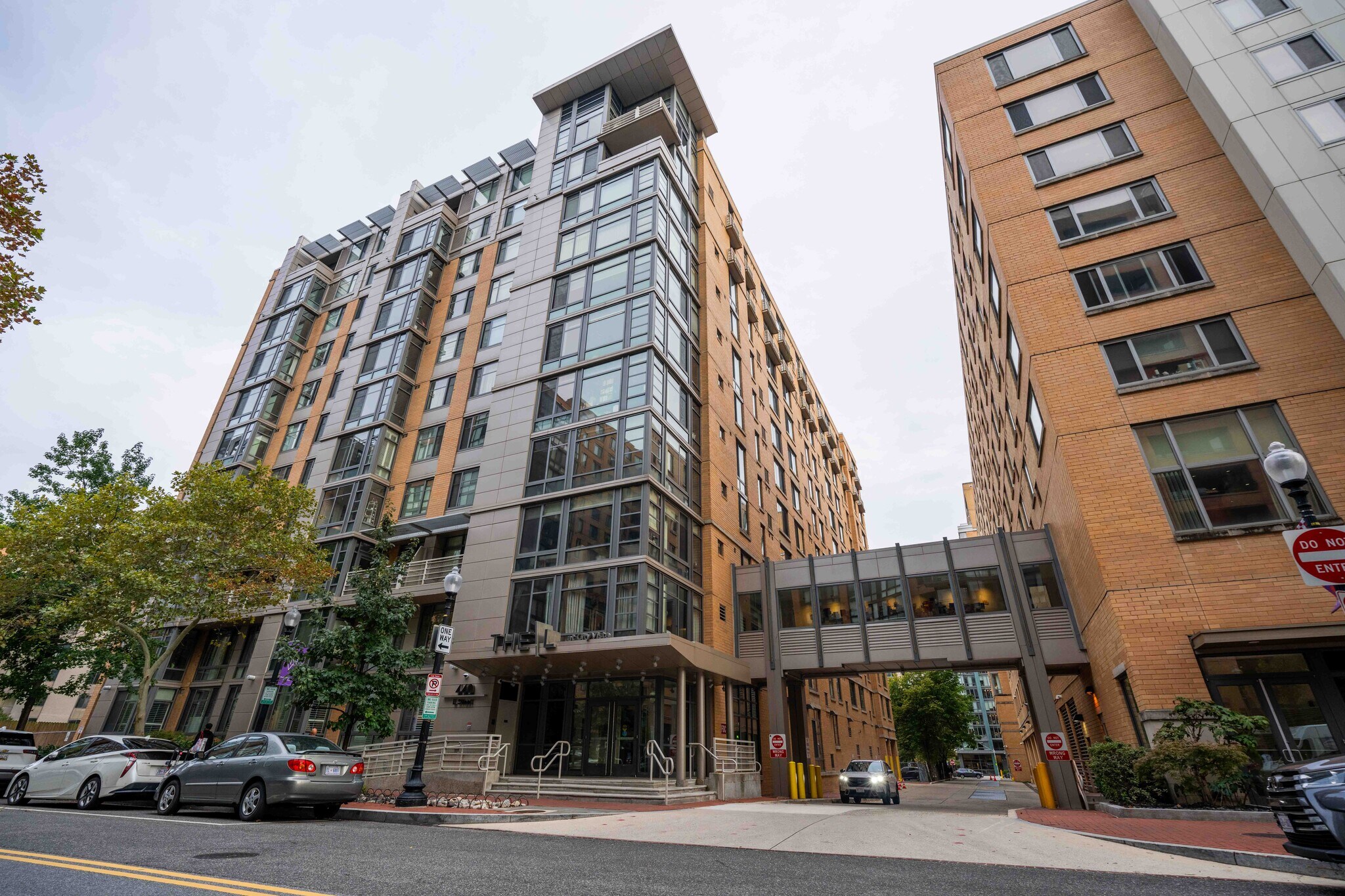 Building Photo - 440 L St NW