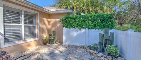 Building Photo - 15035 Sterling Oaks Dr