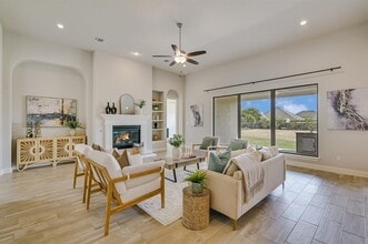 Building Photo - 227 Dally Ct