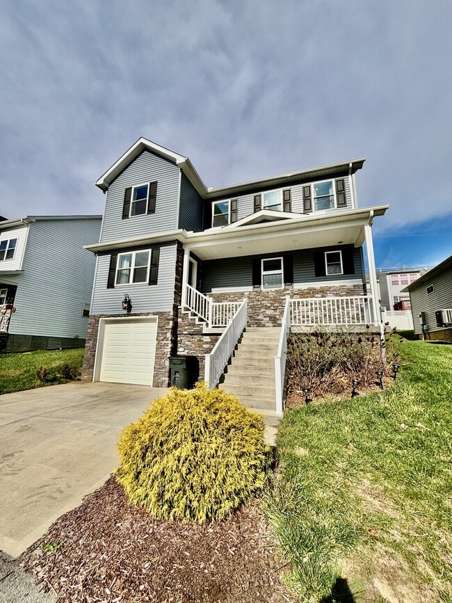 Building Photo - 104 Ida Marie Dr