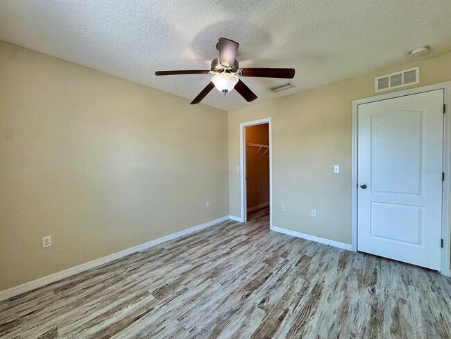 Building Photo - 13943 River Willow Pl