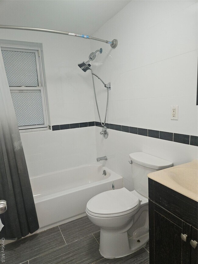 Building Photo - 116-49 147th St