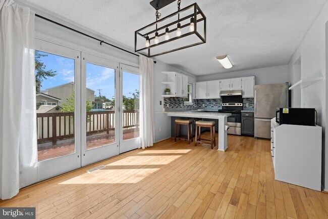 Building Photo - 8561 Skipjack Pl