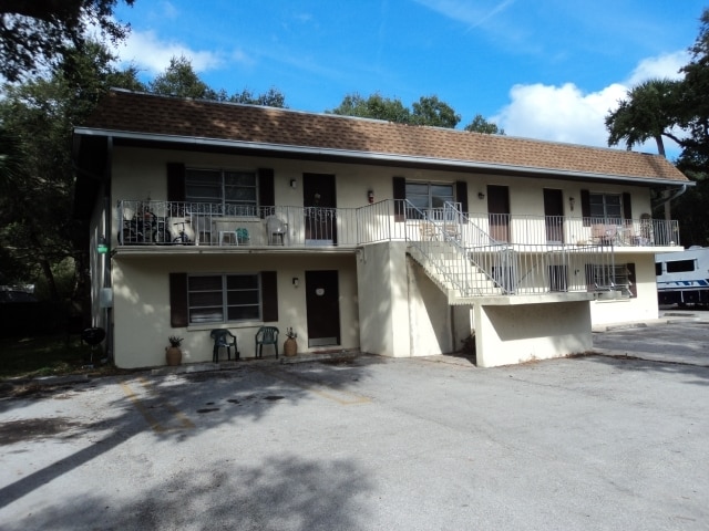 Building Photo - 2421 Granada Ave