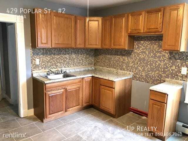 Primary Photo - 429 Poplar St