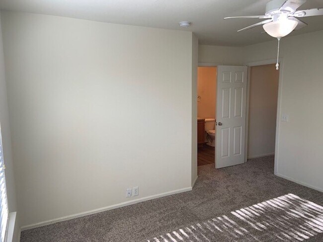 Building Photo - 13315 Bristow Dawn