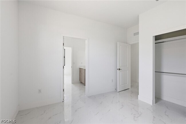Building Photo - 1253 Argosy Rd