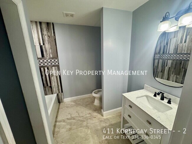 Building Photo - 411 Kornegay St