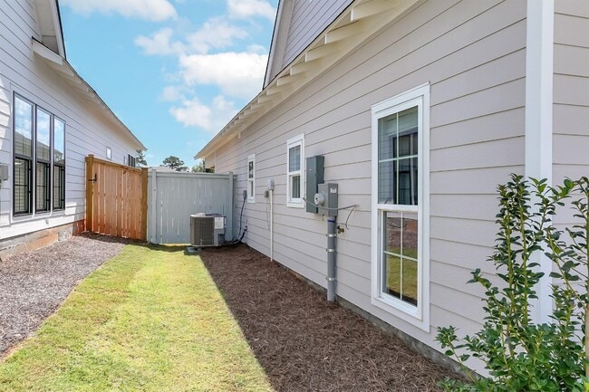 Building Photo - 7355 U.S. Hwy 280 W