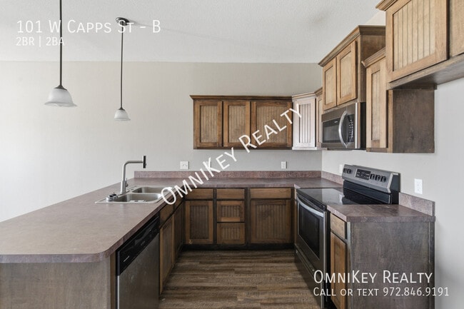 Building Photo - 101 Capps St