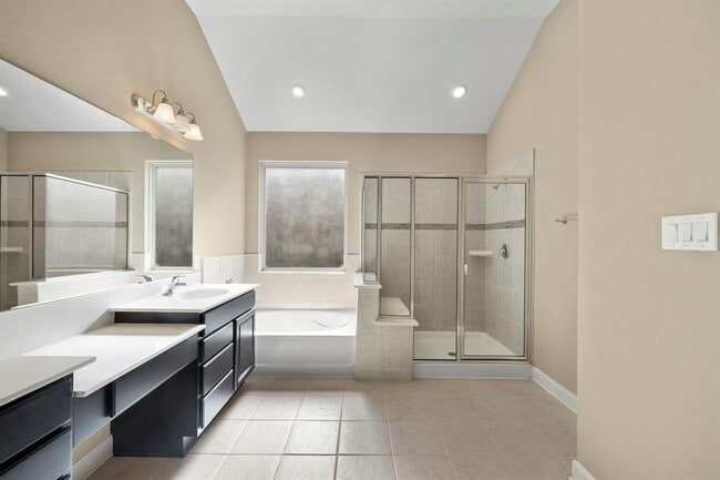 Building Photo - 15415 Dolan Brook Ln