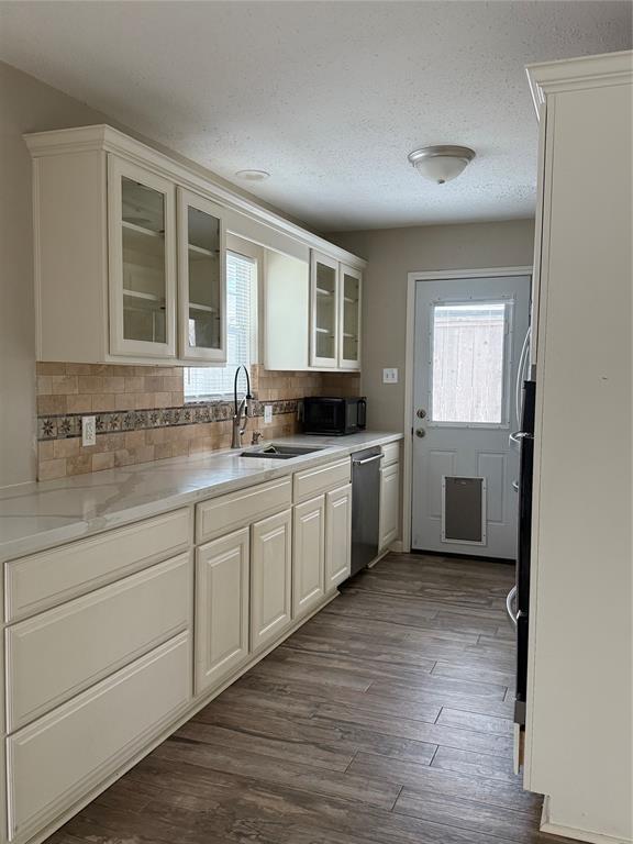Building Photo - 4103 Donna Lynn Dr