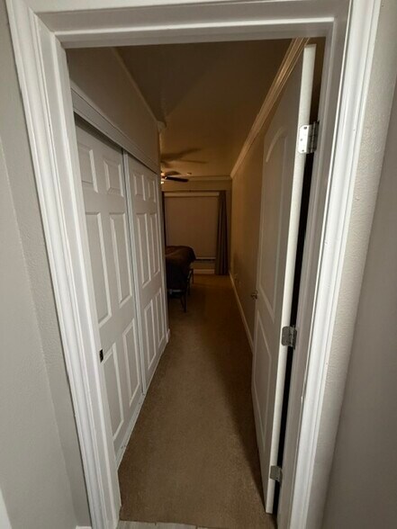 Building Photo - 3206 S Fielder Rd
