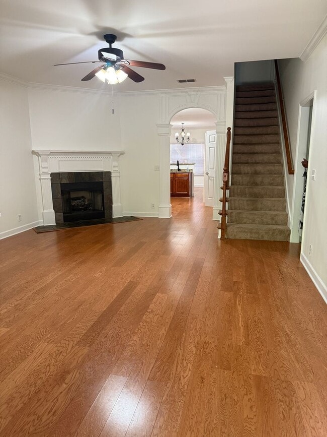 Building Photo - 2136 Cason Ln