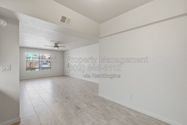 Building Photo - 839 S Westwood