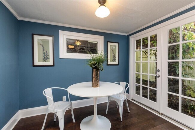 Building Photo - 1111 E Patterson St