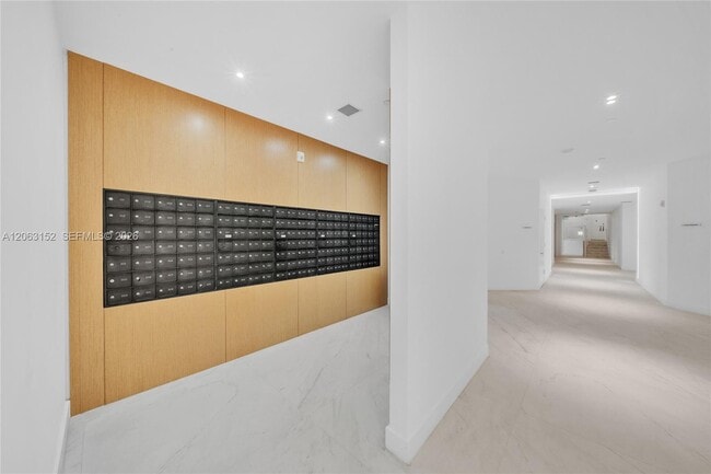 Building Photo - 4201 N Ocean Blvd