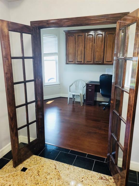 Building Photo - 7370 Royal Meadows Cir