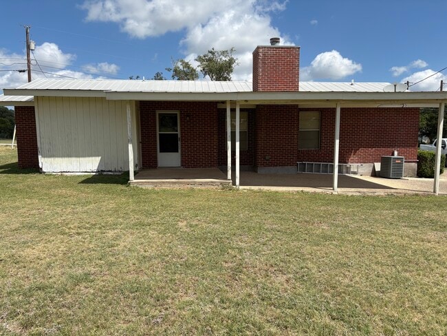 Building Photo - 349 Glenvalley Cir