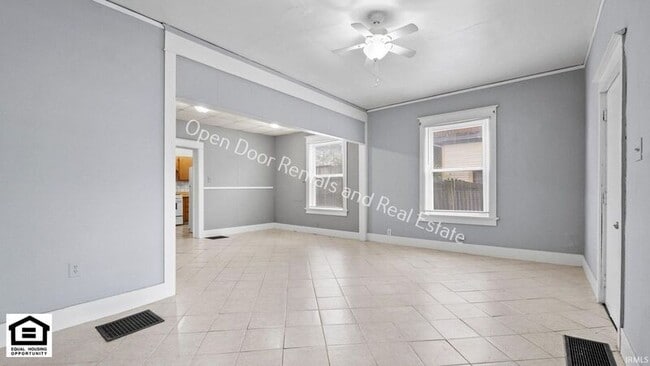 Building Photo - 412 Archer Ave