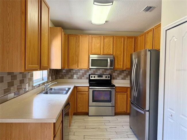 Building Photo - 13758 Daniels Landing Cir