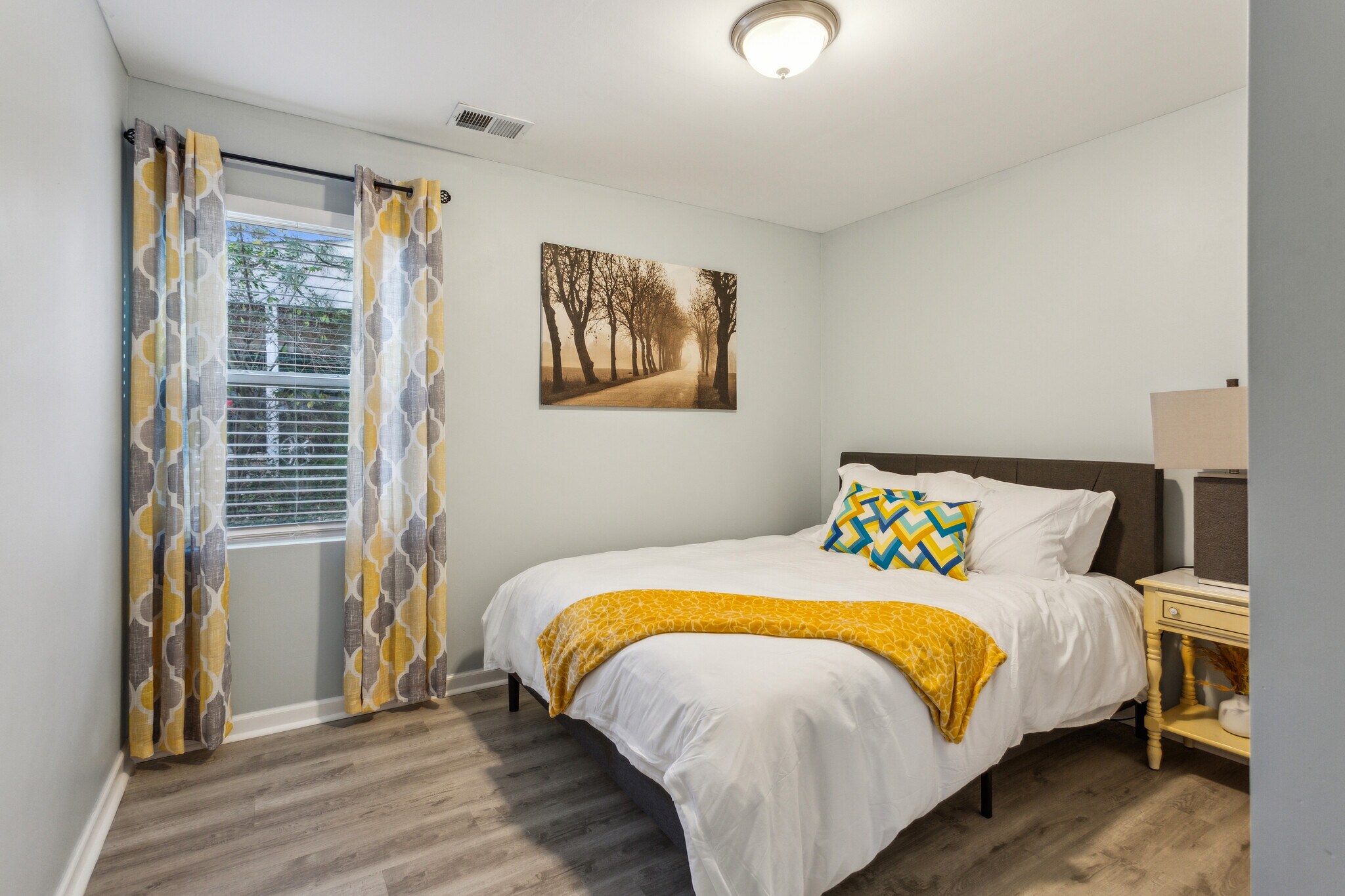 Building Photo - 1870 Waldrep Cir SE