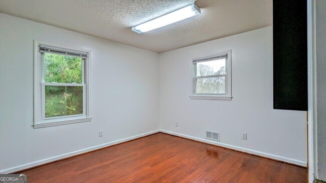 Building Photo - 5030 Strickland Rd