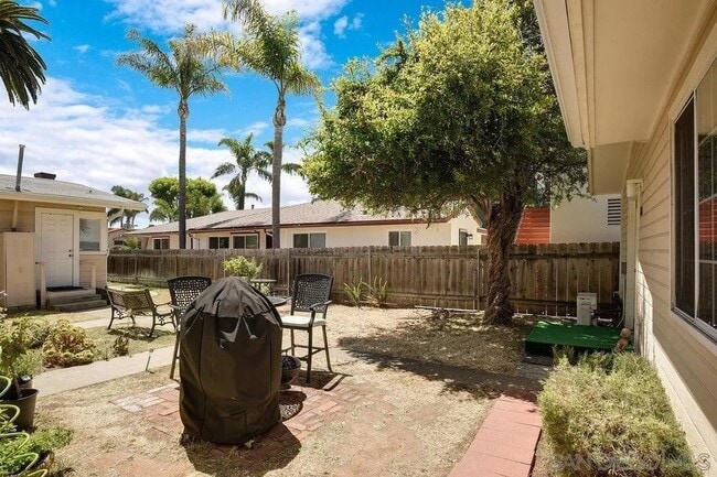 Building Photo - 4618 Marlborough Dr